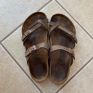 Women's Mayari Birkenstocks (Brown) Size 40